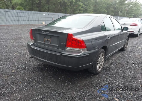 2007 Volvo S60 2.5T z USA, uszkodzony, nr VIN YV1RS592572622959